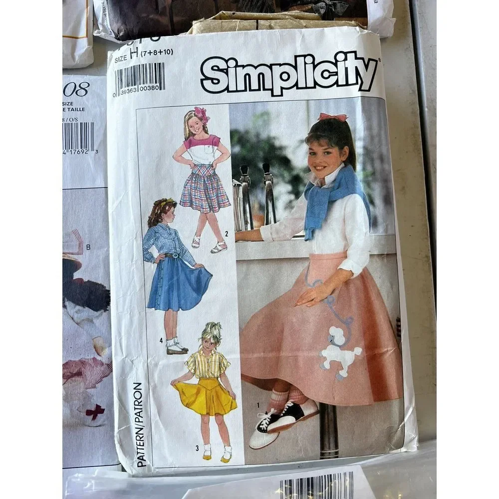 Lot Of Vintage Craft Patterns‎ Simplicity Vogue Butterick McCall